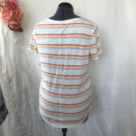 🌺GAP Multi Stripe Tee. NWT - Picture 3 of 6